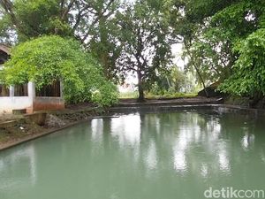 Kolam Sang Raja, Tempat Legendaris di Majalengka yang Kondisinya Miris