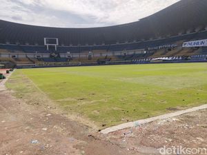 Potret Pilu Stadion GBLA Usai Pesta Juara