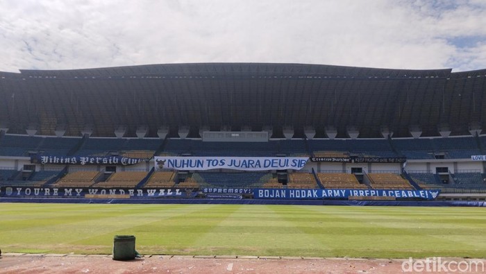 Kondisi terkini Stadion Gelora Bandung Lautan Api.
