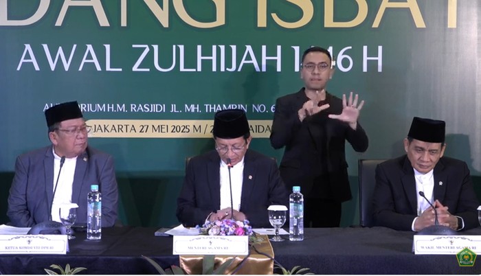 Menag Nasaruddin Umar dalam konferensi pers penetapan 1 Zulhijah 1446 H di Kantor Kemenag, Jakarta, Selasa (27/5/2025).