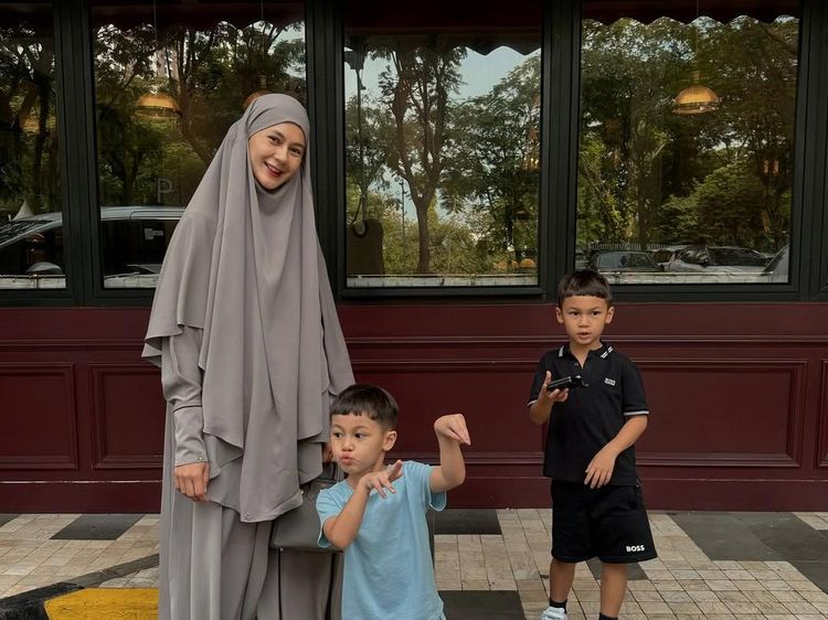 Seru dan Penuh Tawa! Momen Paula Verhoeven Habiskan Waktu Bareng Anak