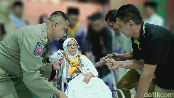 Pelepasan jemaah haji Probolinggo