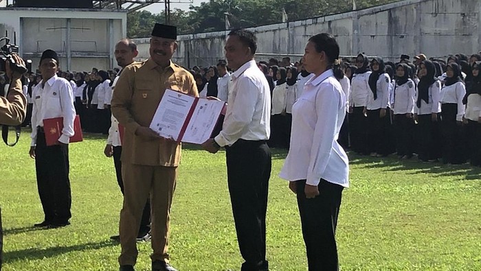 Pemkab Kutai Kartanegara (Kukar) terus menunjukkan komitmennya dalam menuntaskan persoalan tenaga honorer. Terutama dalam kaitannya dengan pelaksanaan seleksi Pegawai Pemerintah dengan Perjanjian Kerja (P3K) tahun anggaran 2025.