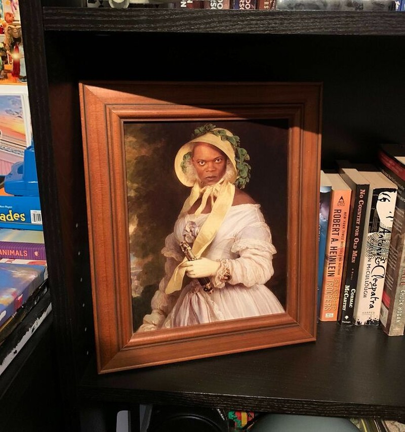 Deretan photoshop ini kalau dilombain pasti dapat juara, sih. Kocak-kocak dan lumayan menghibur.