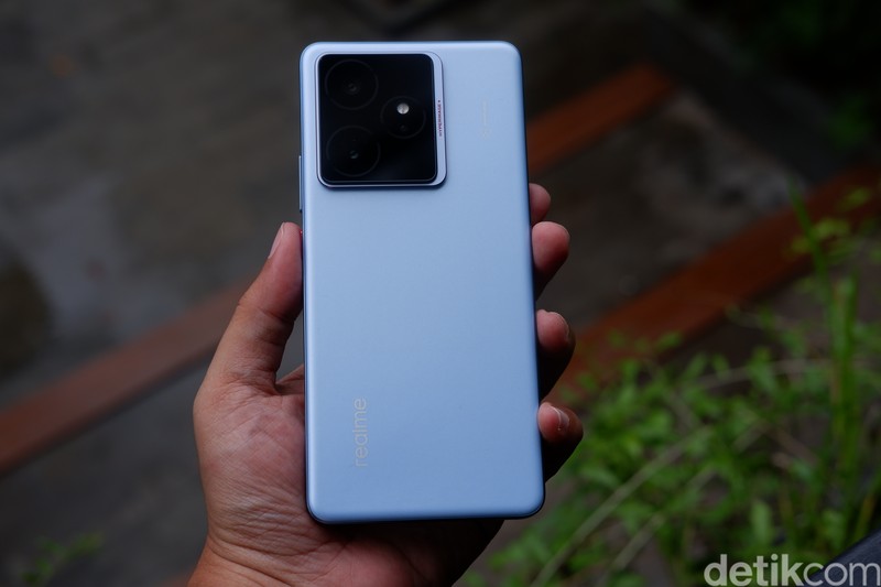 Realme GT 7