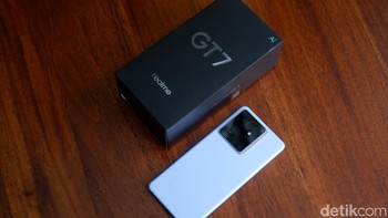 Bagaimana tertarik menunggu Realme GT 7 di Indonesia? Foto: Adi Fida Rahman/detikINET
