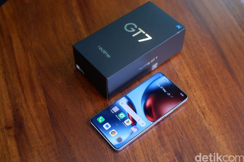 Realme GT 7