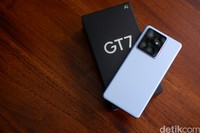 Realme GT 7