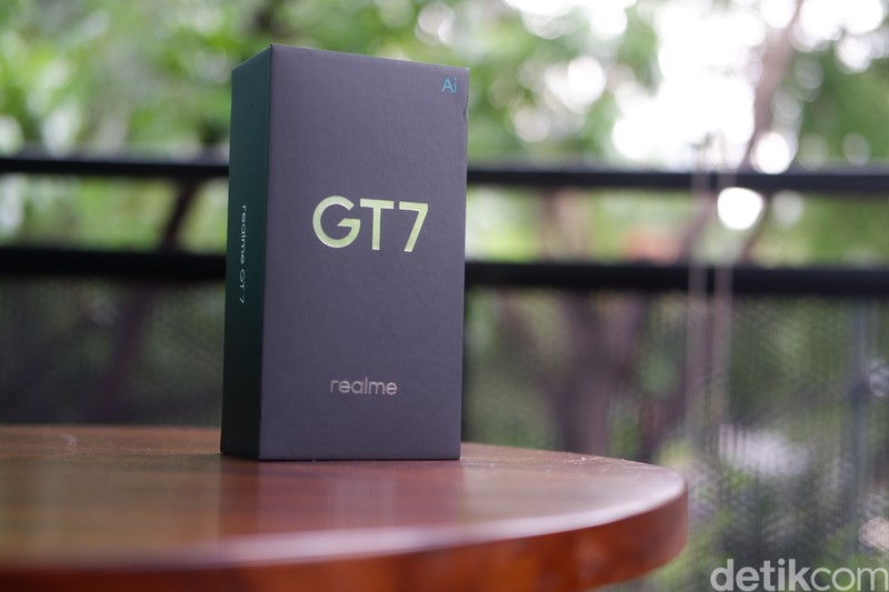 Realme GT 7