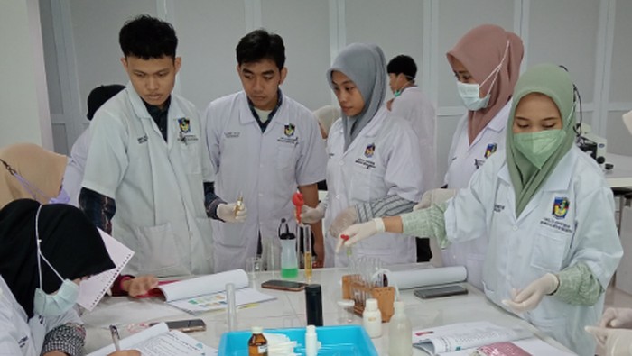 Aktivitas di Fakultas Kedokteran UMI.