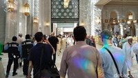 Lantai dasar area perluasan telah dibuka untuk umum dan jemaah haji dapat beribadah di dalamnya.