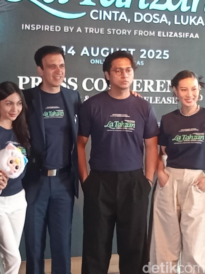 film La Tahzan Pemain dan produser film La Tahzan.