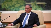 Li kemudian bergabung dengan Partai Komunis China (PKC) pada 1983. Ia memperoleh pendidikan pascasarjana di Sekolah Partai Pusat dan meraih gelar MBA eksekutif. (REUTERS/FABRIZIO BENSCH)