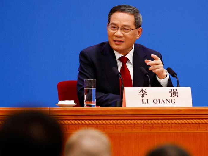 GERMANY-CHINA-SCHOLZ Chinese Premier Li Qiang arrives to meet with German Chancellor Olaf Scholz in Berlin, Germany, June 19, 2023. REUTERS/Fabrizio Bensch