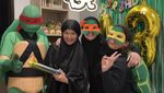 Indra Bekti totality became Raphael the Ninja tortoise during Dafni's birthday
