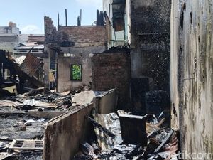 6 Rumah di 11 Ilir Palembang Terbakar, Dipicu Korsleting Listrik
