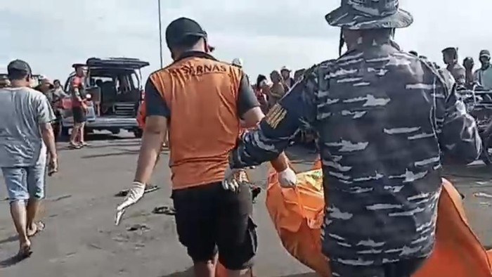Korban kapal nelayan Sumberwangi yang tenggelam berhasil diketemukan.