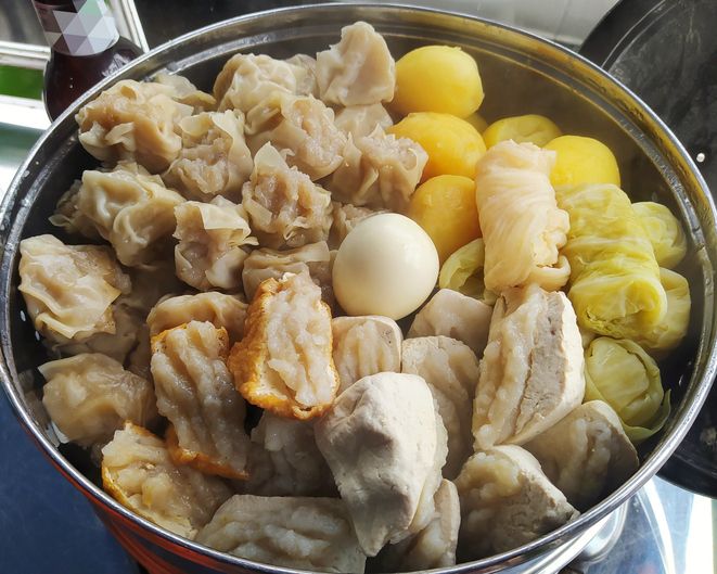 5 Makanan Nonhalal Populer yang Dimodifikasi Versi Halal