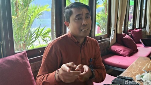 Manajer Komunikasi dan TJSL PLN UID Bali I Wayan Eka Susana. (Foto: Ni Made Lastri Karsiani Putri/detikBali)