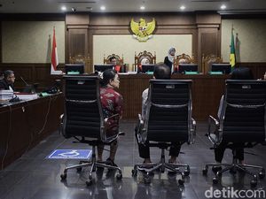 Video: Makelar Zarof Dituntut 20 Tahun Penjara di Kasus Vonis Bebas Ronald Tannur