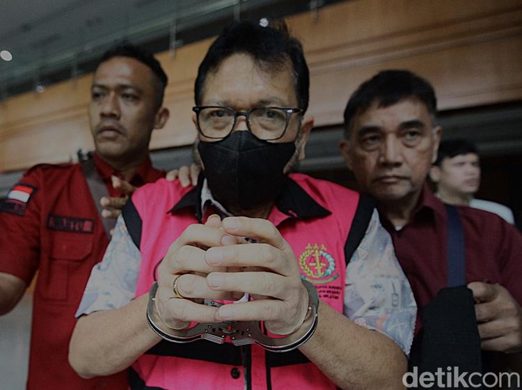 Mantan Pejabat MA Zarof Ricar Dituntut 20 Tahun Penjara