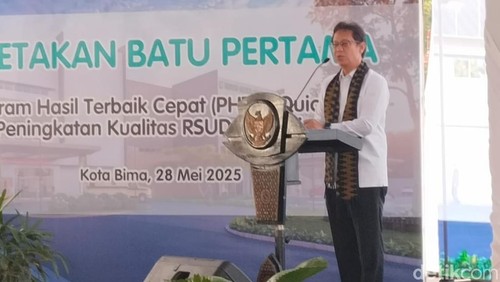 Menkes Budi Gunadi Sadikin menghadiri peletakan batu pertama pembangunan RSUD tipe C di Kota Bima, NTB, Rabu, (28/5/2025).