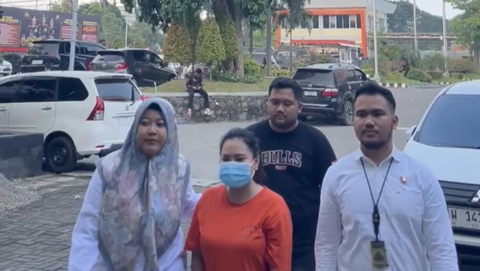 Pelaku penipuan sembako pre order di Gresik