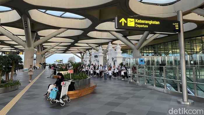 Penampakan Bandara YIA jelang kunjungan Presiden Prancis Emanuel Macron dan Presiden Prabowo ke Borobudur, Magelang. Foto diunggah Rabu (28/5/2025).