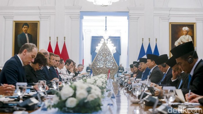 Pertemuan Bilateral Prabowo-Macron Dorong Stabilitas Global Presiden Republik Indonesia Prabowo Subianto dan Presiden Prancis Emmanuel Macron memimpin pertemuan bilateral di Istana Merdeka, Jakarta, Rabu (28/5/2025).