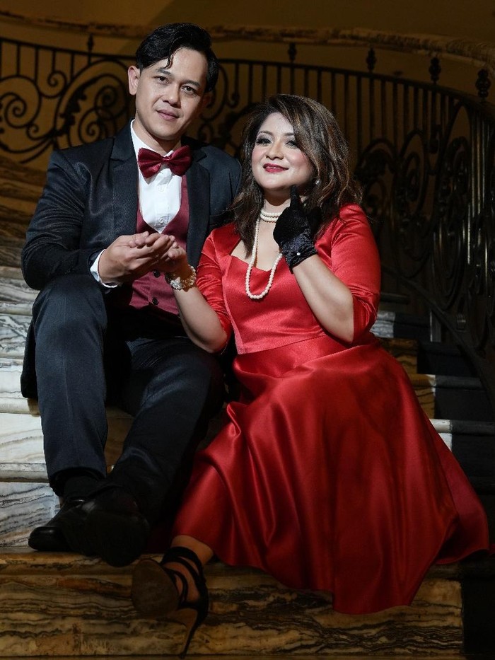 Phewe dan Sarah Hadju Phewe dan Sarah Hadju