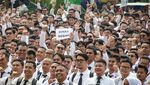 Potret Semringah Ribuan Penerima SK CPNS Pemprov DKI Jakarta