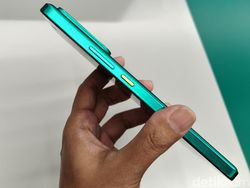 Wujud Realme GT 7 Dream Edition, Ikonik dengan Sentuhan Aston Martin