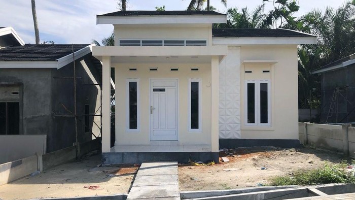 Rumah dengan harga murah di Arut Selatan, Kalimantan Tengah