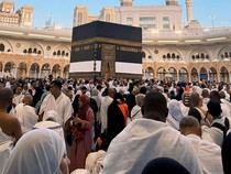 Momen Irish Bella hingga Ivan Gunawan di Tanah Suci Jelang Puncak Haji