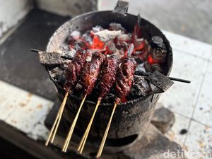 Lembut Beraroma, Ini Sate Buntel khas Solo Legendaris di Jakarta