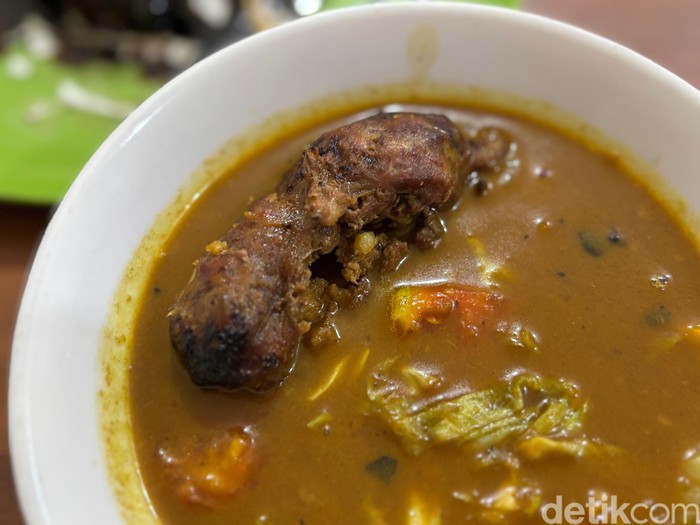 Lembut Beraroma, Ini Sate Buntel khas Solo Legendaris di Jakarta