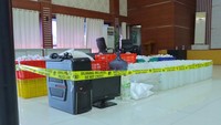 Pabrik skincare ilegal ini sudah beroperasi sejak 2023. Pemilik pabrik meruap omzet miliaran rupiah dari bisnis jahatnya tersebut. Yakni sekitar Rp 1,2 miliar atau sekitar Rp 50 juta per bulan. (Foto: dok istimewa)