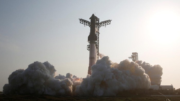 Starship Kembali ke Langit, SpaceX Uji Roket Generasi Baru SpaceX kembali meluncurkan Starship generasi terbaru dari Starbase, Texas.
Uji coba kesembilan ini menjadi langkah penting menuju misi luar angkasa berawak.