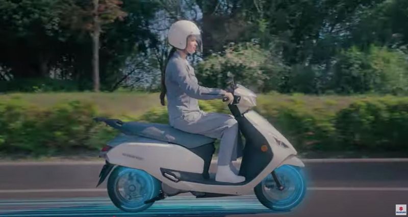 Suzuki e-Access Suzuki e-Access