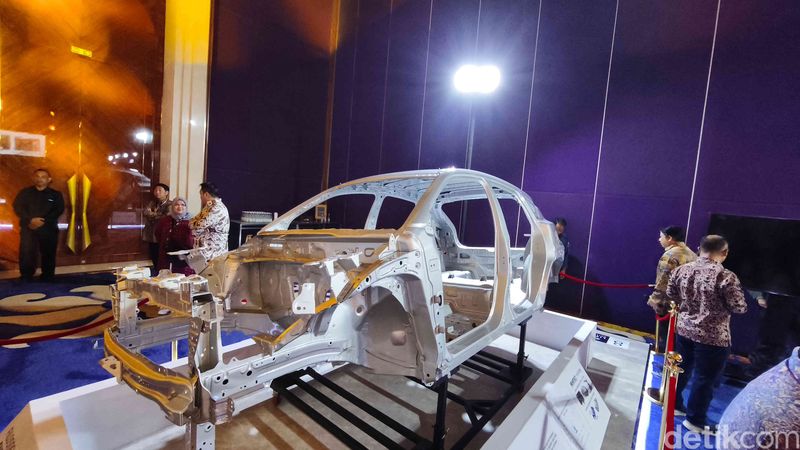PT Suzuki Indomobil Sales (SIS) telah meluncurkan Suzuki Fronx di Indonesia, Rabu (28/5).