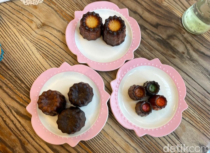 3 Canele Legit Chewy Aneka Rasa dari Original hingga Cokelat!