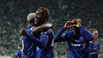 Chelsea Kebanyakan Bek Tengah: Ada 11