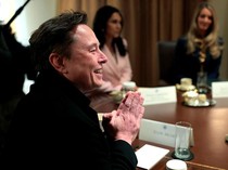 Video: Elon Musk Pamitan ke Donald Trump