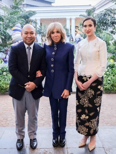 Pameran L'Art Botanique du Paradis yang digelar Didit Hediprasetyo di Museum Nasional untuk menyambut Ibu Negara Prancis Brigitte Macron.