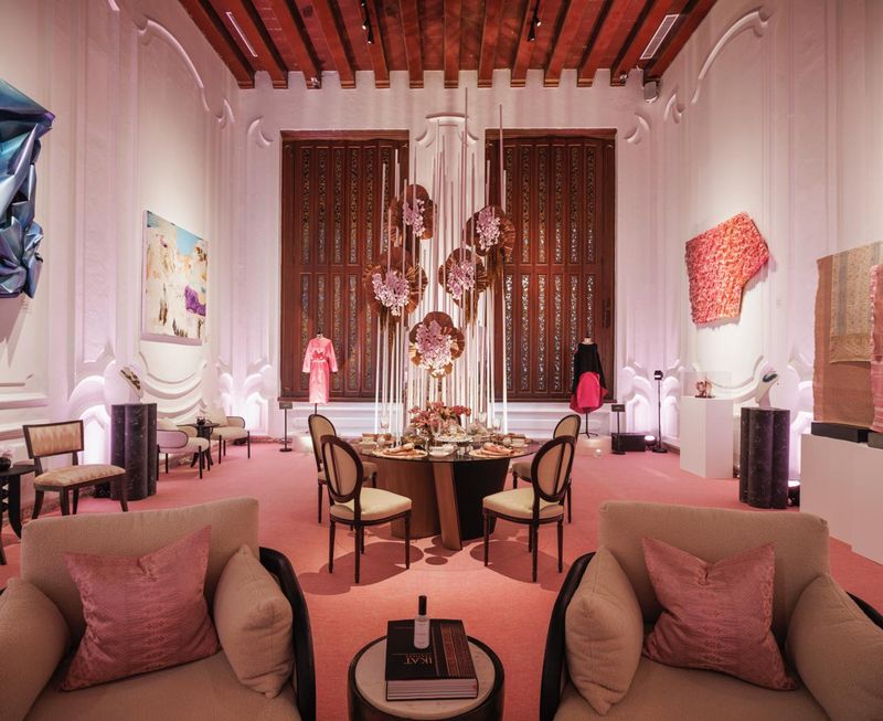Pameran L'Art Botanique du Paradis yang digelar Didit Hediprasetyo di Museum Nasional untuk menyambut Ibu Negara Prancis Brigitte Macron.