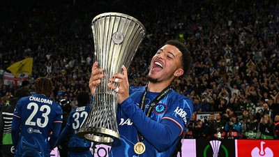 Kisah Indah Jadon Sancho Saat Dua Kali Dipinjamkan MU