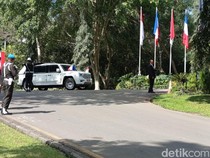 Macron dan Prabowo Tiba di Candi Borobudur