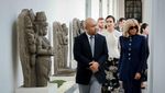 Potret Menpar Widiyanti Bersama Ibu Negara Prancis di Museum Nasional