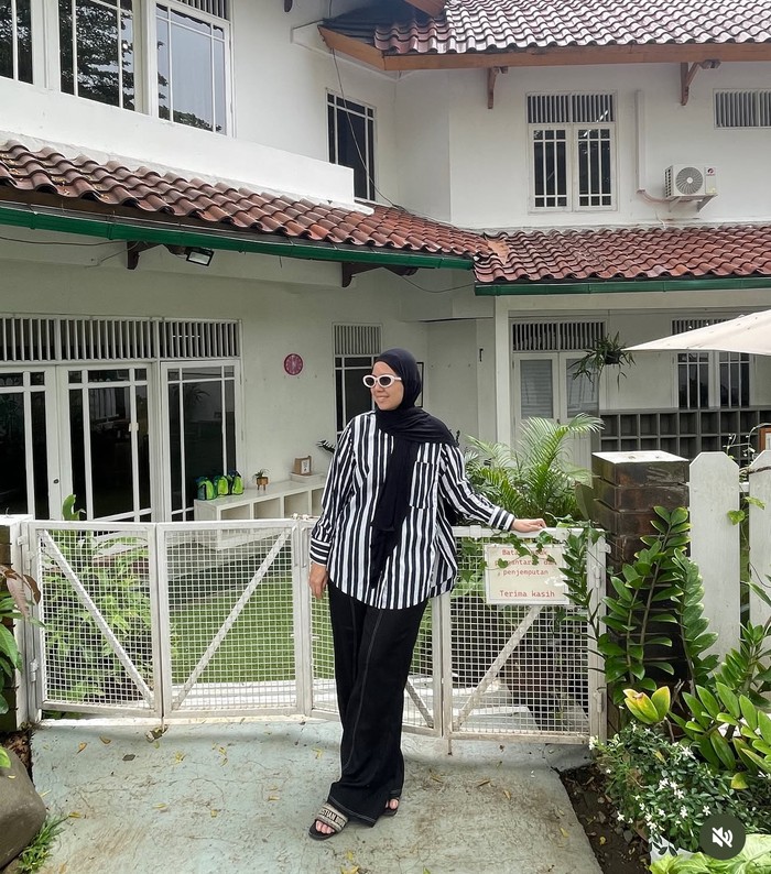Momen kuliner Tya Ariestya Momen kuliner Tya Ariestya