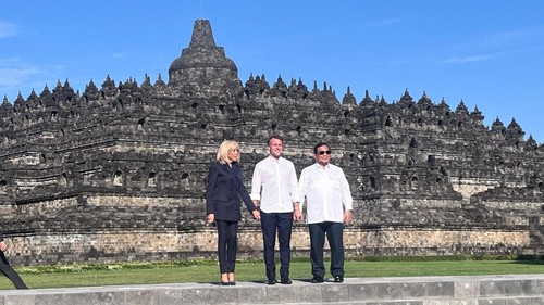Momen Macron dan Prabowo di Candi Borobudur (Eva Savitri/detikcom)